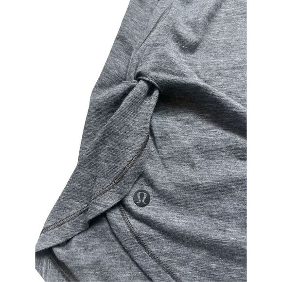 Lululemon deep v neck tank twist sides sz 2 / XS - Picture 3 of 4